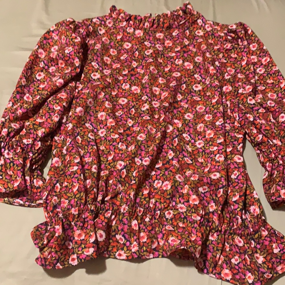 Floral mock neck blouse